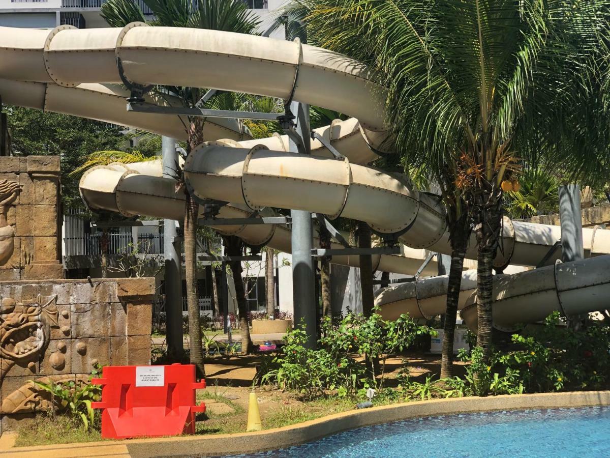 SWISS GARDEN RESIDENCE Beach Resort LUXURY apartment&FaMiLy SUITE Kuantan Exterior foto